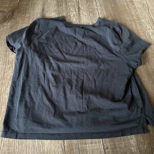 Lululemon Cropped T shirt size 6